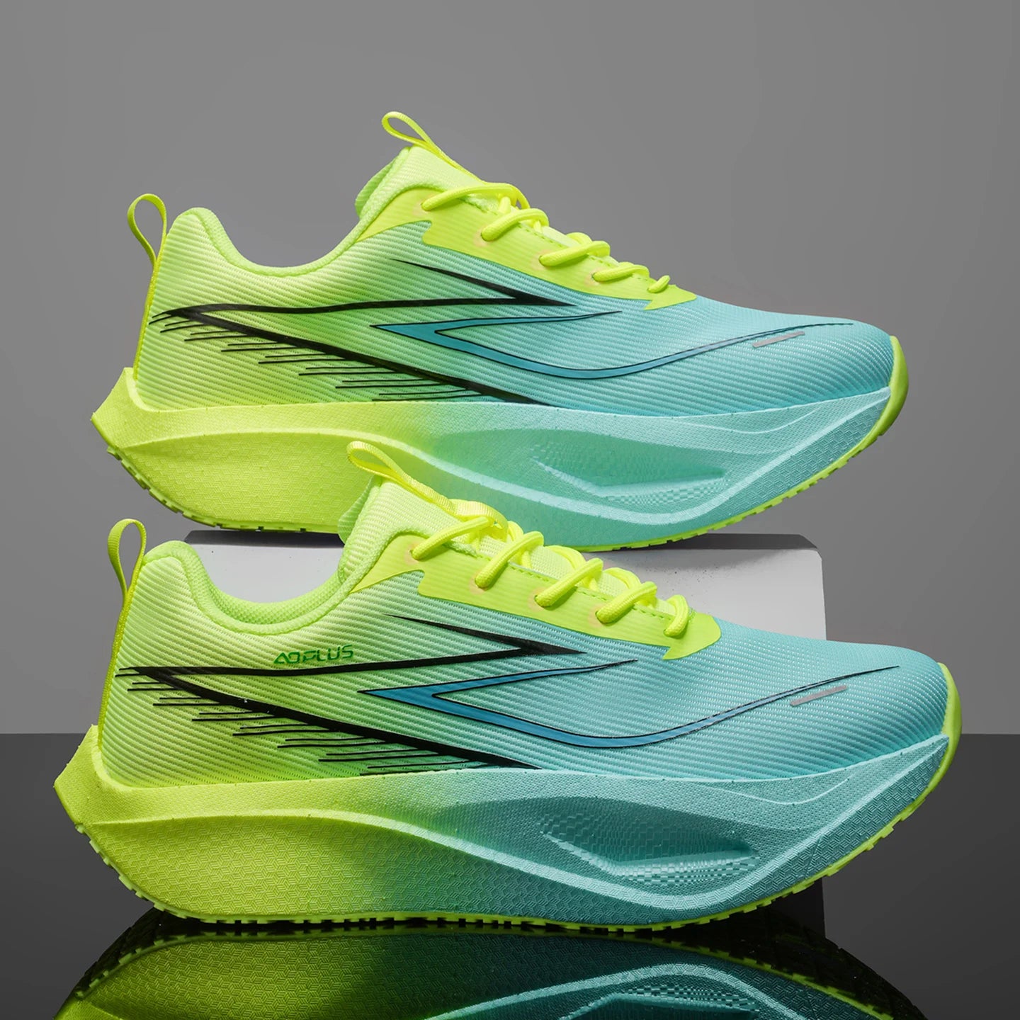 Unisex Sports Shoes Trendy Mesh Breathable Professional Running Shoes Outdoor Fitness Comfortable Lace-Up Sports Shoes for Men