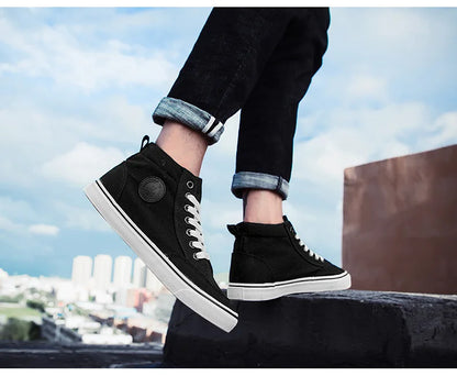 Baskets montantes en toile pour hommes, chaussures de Skate décontractées à lacets, toutes noires, pour étudiants, semelle plate, chaussures de Sport confortables