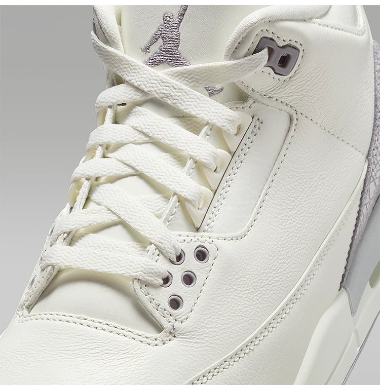 Nike Authentic JORDAN Naisten urheilu- ja harjoittelukengät, keskikorkeat koripallokengät CK9246-100