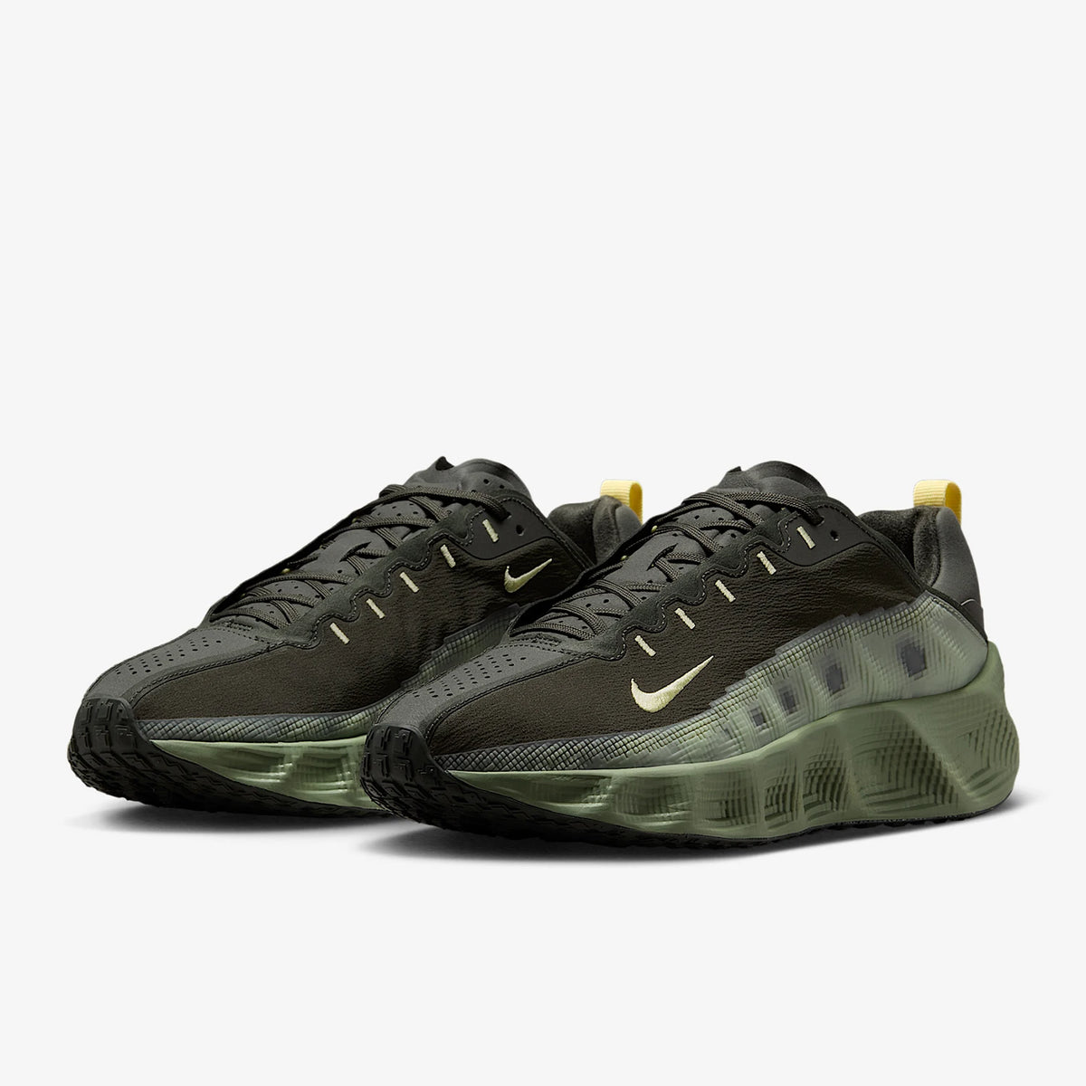 Nike, aito Ava Rover -miesten kulutusta kestävät, matalat, iskunvaimentavat juoksukengät IM9327-300