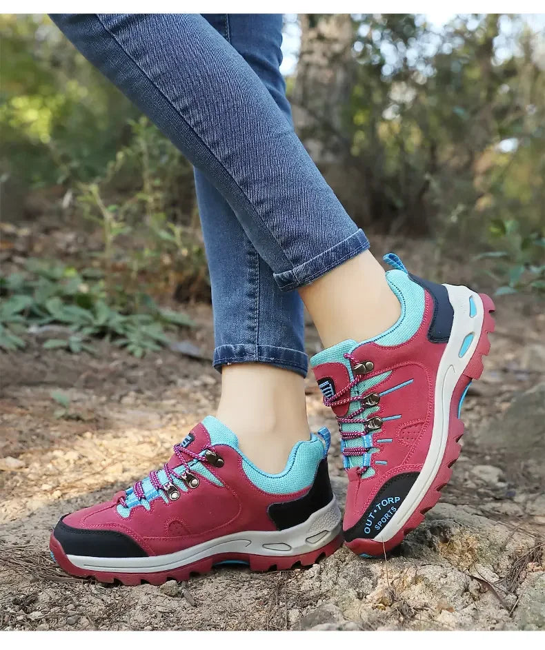 Retro Style Men Sports Shoes Autumn and Winter Short Boots Anti Slip Hiking Shoes Suitable for Ankle Boots Urban Commuting 2025