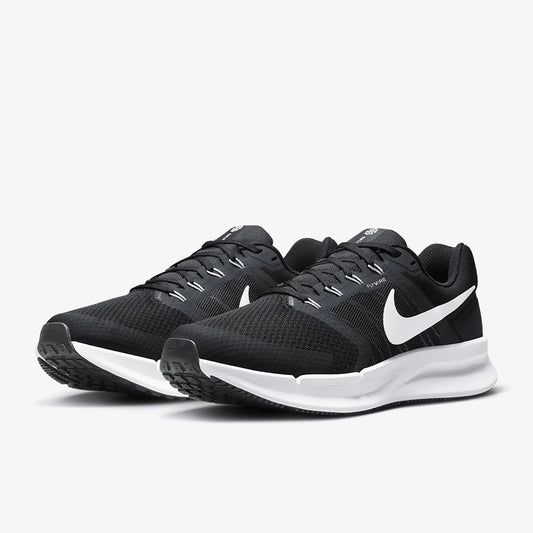 Aito Nike-merkkiset unisex-juoksukengät, kevyet, DR2695-002