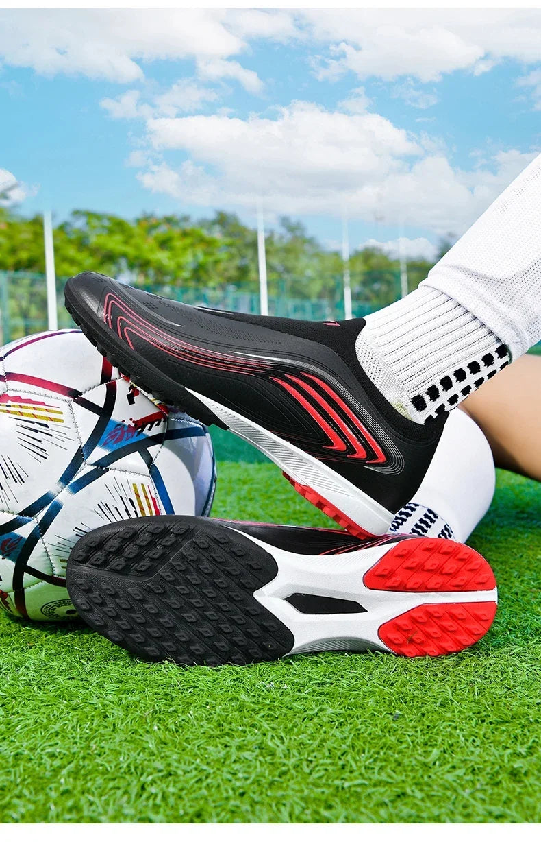 Nouvelles chaussures de football pour hommes TF/FG, modèle professionnel unisexe, très populaires, chaussures de futsal ultra-légères, chaussures de football de haute qualité, chaussures de sport pour femmes.