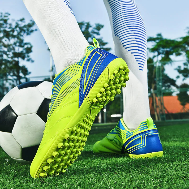 Crampons de Football unisexes pour jeunes, chaussures de Football légères TF pour les matchs d'entraînement, poignée améliorée, confort, conception Durable