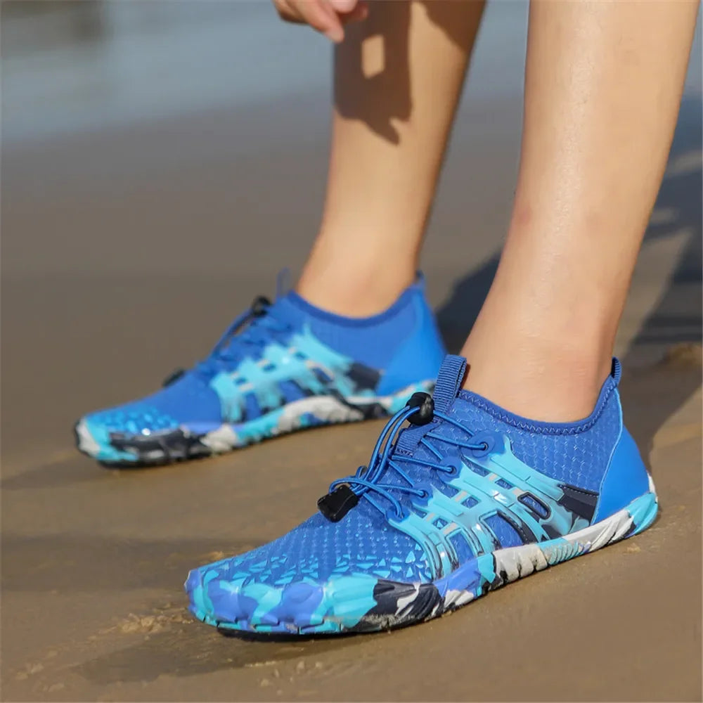 Men's and women's water shoes, upstream wading swimming barefoot five-finger aqua shoes, colorful beach seaside light unisex sneakers new