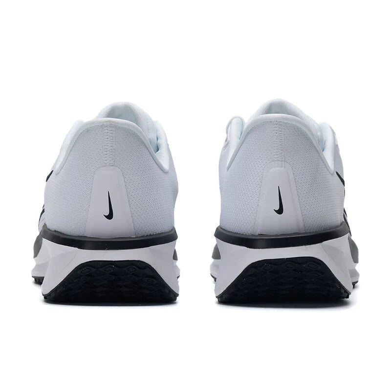 Originálne pánske bežecké tenisky NIKE QUEST 6