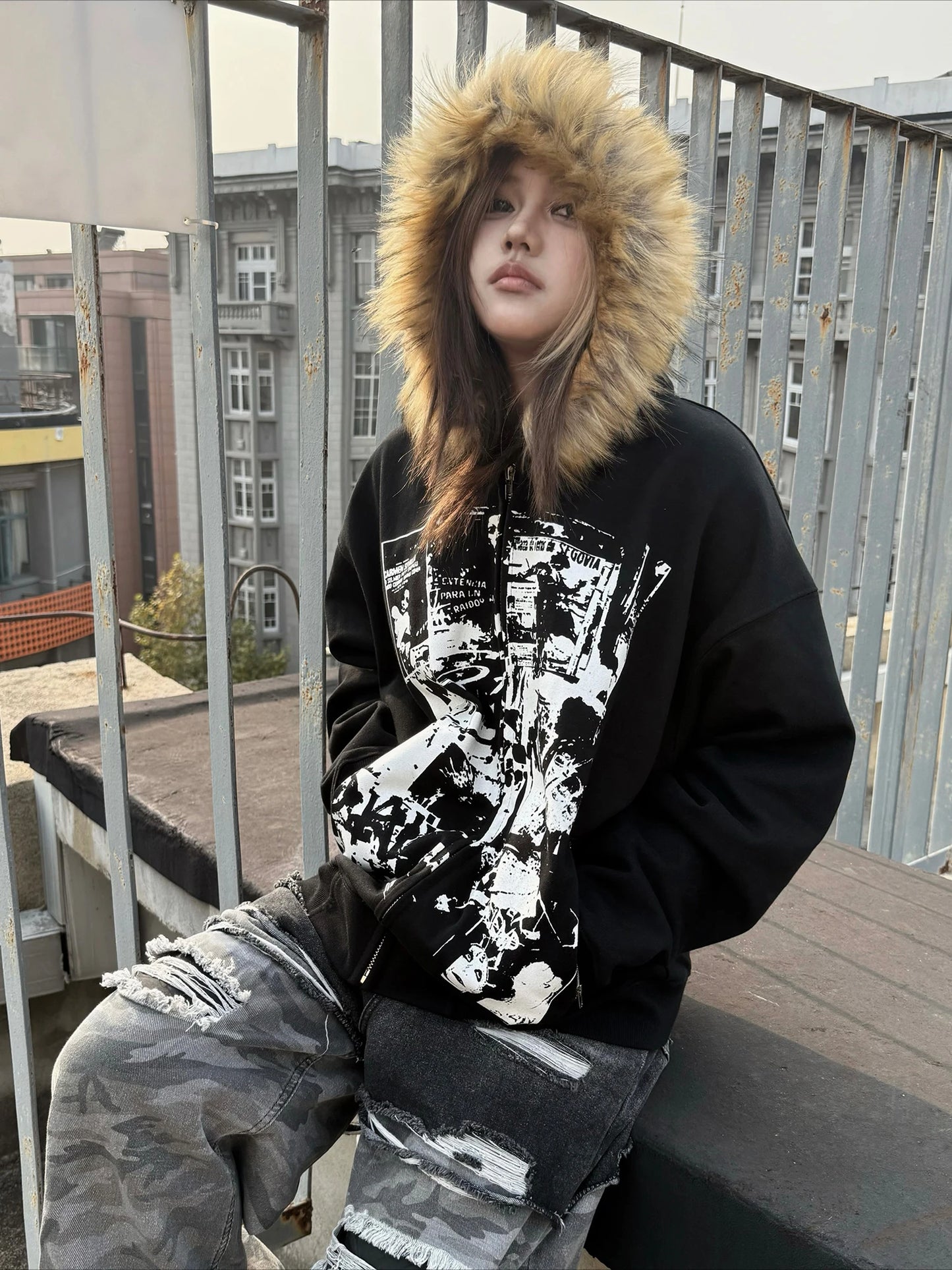 Produit gaming premium Fraquane, American Vintage Black Faux Fur Sweatshirts Women Letter Printed Subculture Coats with Hooded Female Gothic Harajuku Jackets Y2k
