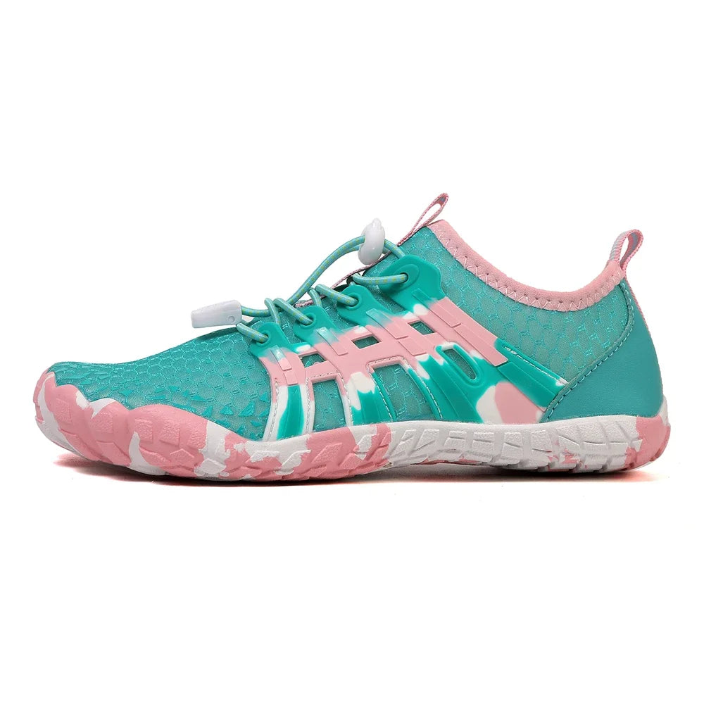 Men's and women's water shoes, upstream wading swimming barefoot five-finger aqua shoes, colorful beach seaside light unisex sneakers new