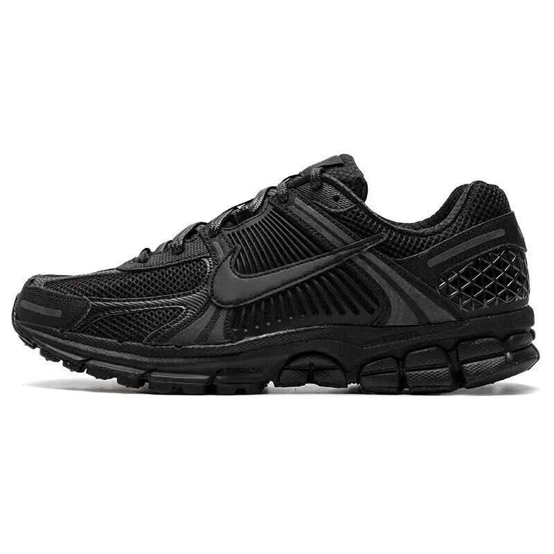 Alkuperäiset NIKE ZOOM VOMERO 5 miesten juoksukengät