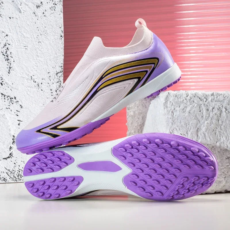 Nouvelles chaussures de football pour hommes, légères, antidérapantes, pour futsal, chaussures de football très vendues, baskets de match, crampons pour terrain intérieur et extérieur, haute qualité