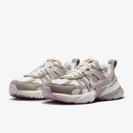 Nike Authentic V2K RUN Dámské prodyšné retro volnočasové tenisky ze síťoviny HV5997-161