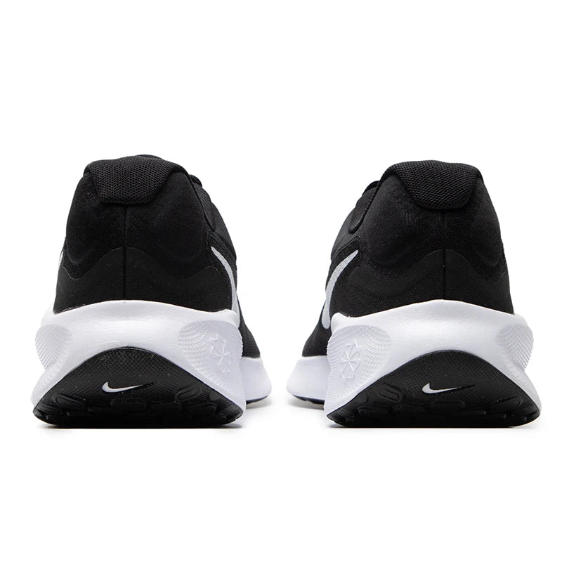Nike-miesten kengät Revolution 7 -urheilukengät ovat mukavia, kulutusta kestäviä, kevyitä, mukavia ja pehmustettuja juoksukenkiä Fb2207-001