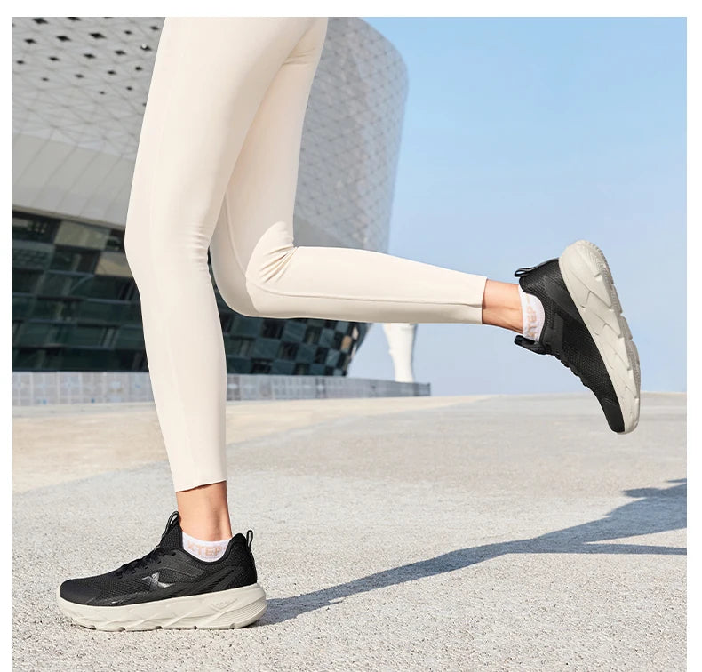 Xtep Light Joy 2 Women's Running Shoes 2025 Spring Shock-Absorbing Non-slip Wear-Resistant Lightweight Sports Shoes 875118110015