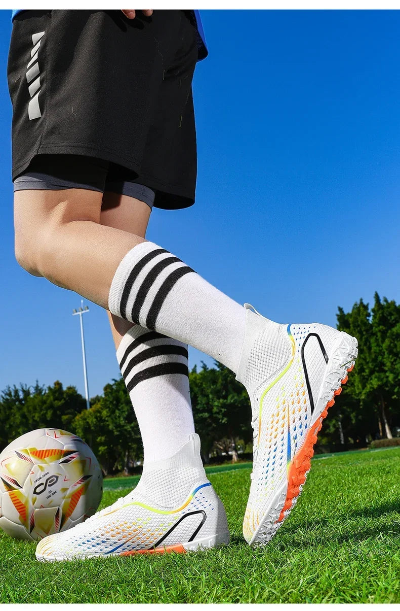 Mens Football Field Boots Ultralight Turf Indoor Society Training Soccer Shoes Cleats for Kids Sneakers TF/FG Football Shoes