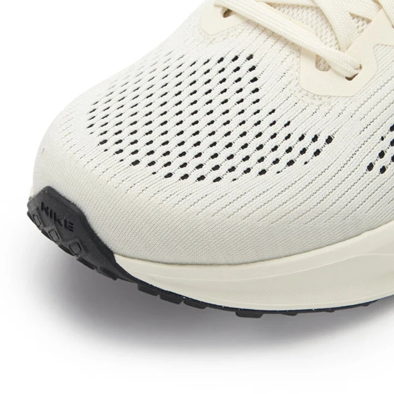 Originálne pánske bežecké tenisky NIKE QUEST 6