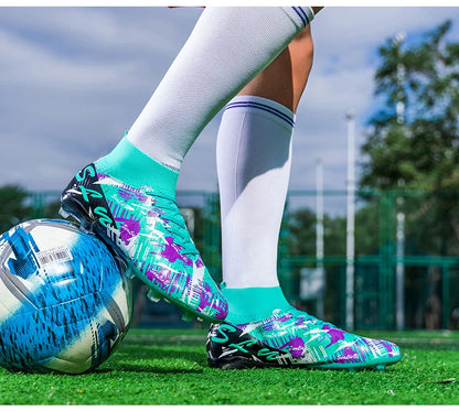 Sapatilhas de futebol de marca e estilo para homem e mulher, botas profissionais de campo, tamanho grande 46, pitões longos, chuteiras de futebol para homem