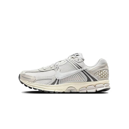 Nike Zoom Vomero 5 Comfort Classic Hengittävät Tukevat Matalan vartalon vapaa-ajan harjoittelu- ja kaupunkijuoksukengät Unisex HJ7247-099