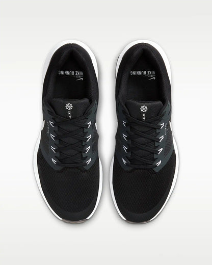 Miesten Nike Run Swift 3 -juoksukengät DR2695-017