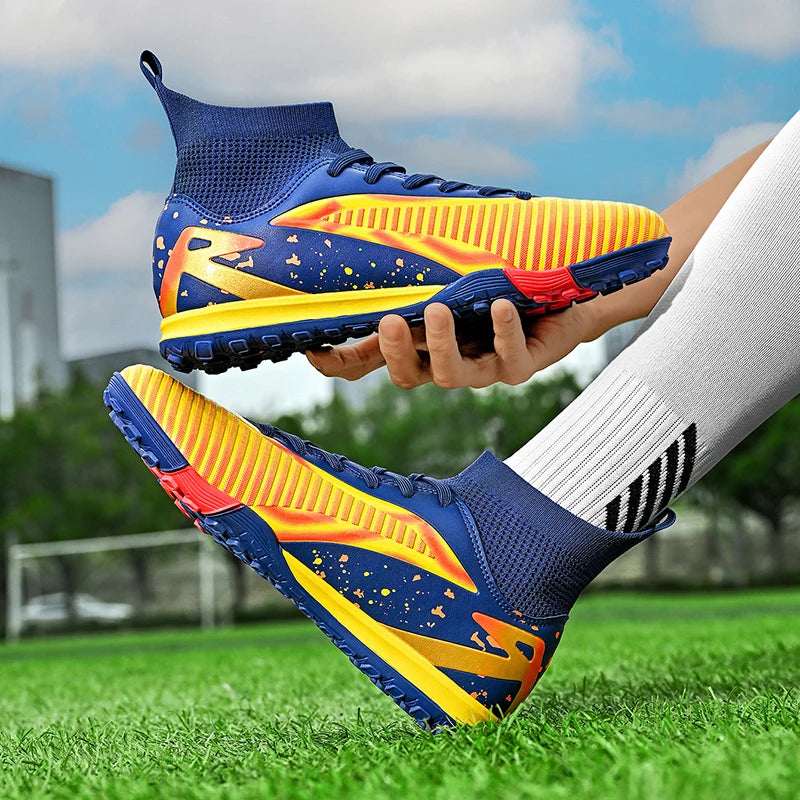 Nouvelles chaussures de football pour hommes, chaussures de sport, chaussures de futsal à cheville haute, chaussures de football de haute qualité, antidérapantes pour intérieur et extérieur, ultralégères, antidérapant