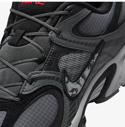 Nike Authentic V5 RNR SE miesten pehmustetut, kulutusta kestävät urheilukengät IM6769-068