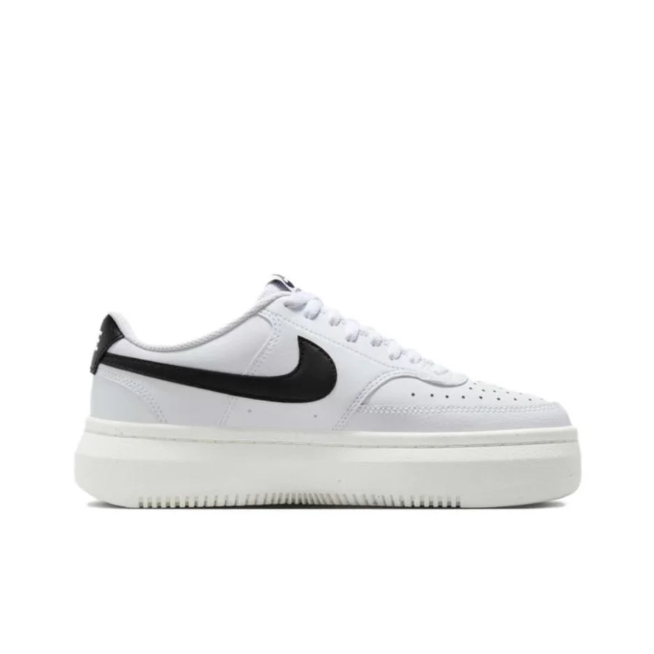 Nike Court Vision Alta naisten matalavartiset koripallokengät, pehmeät ja mukavat, kestävät, valkoiset/mustat DZ5394-107