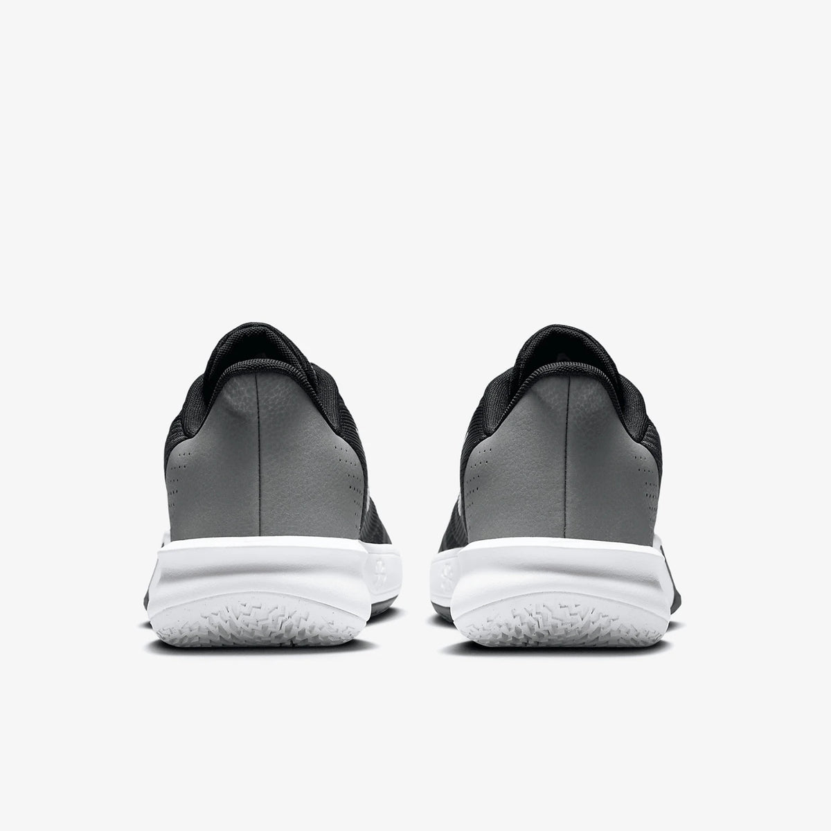 Nike Authentic Precision 7 miesten pehmustetut, käytännölliset ja kulutusta kestävät koripallokengät FN4322-005