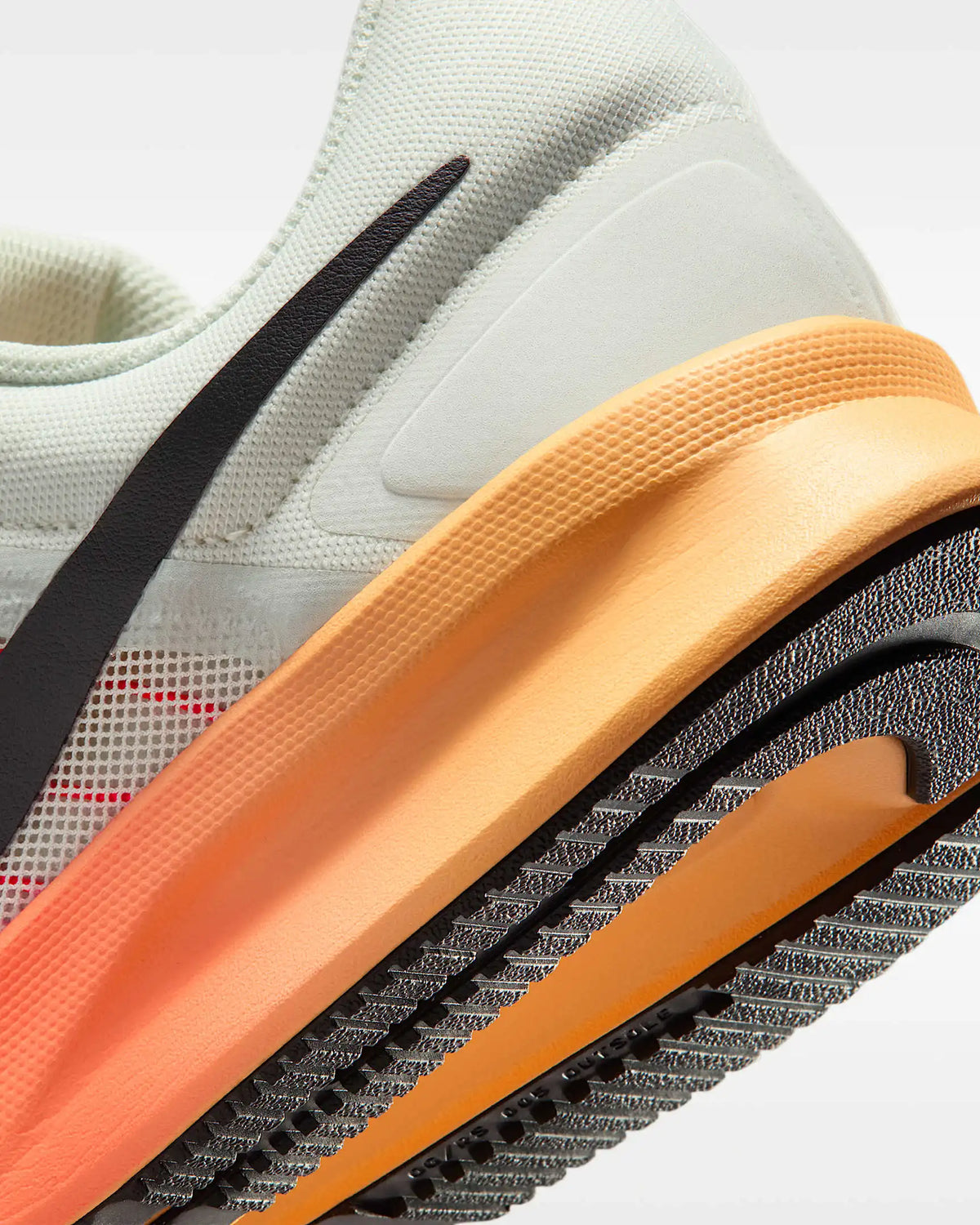 Miesten Nike Run Swift 3 -juoksukengät DR2695-017