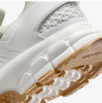 Nike Authentic Zoom Vomero Roam naisten kulutusta kestävät urheilukengät HQ2181-100