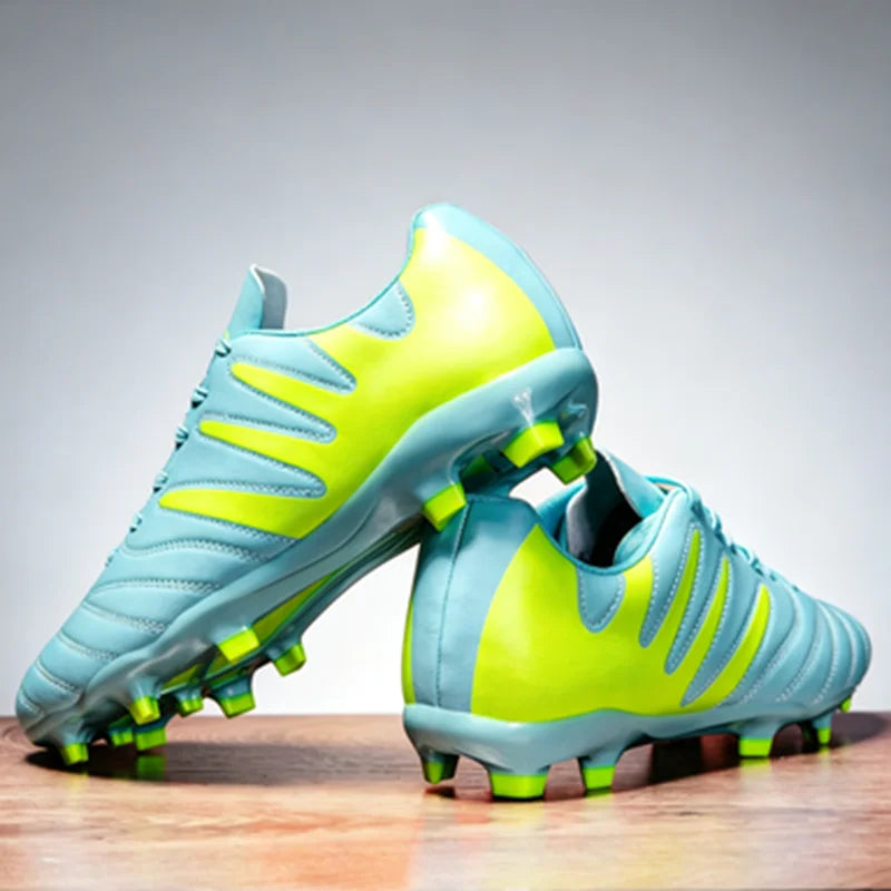 Chaussures de football AG FG pour hommes, tige en PU souple, structure de crampons renforcée, pour adultes, pour les matchs et entraînements de football en plein air sur pelouse.