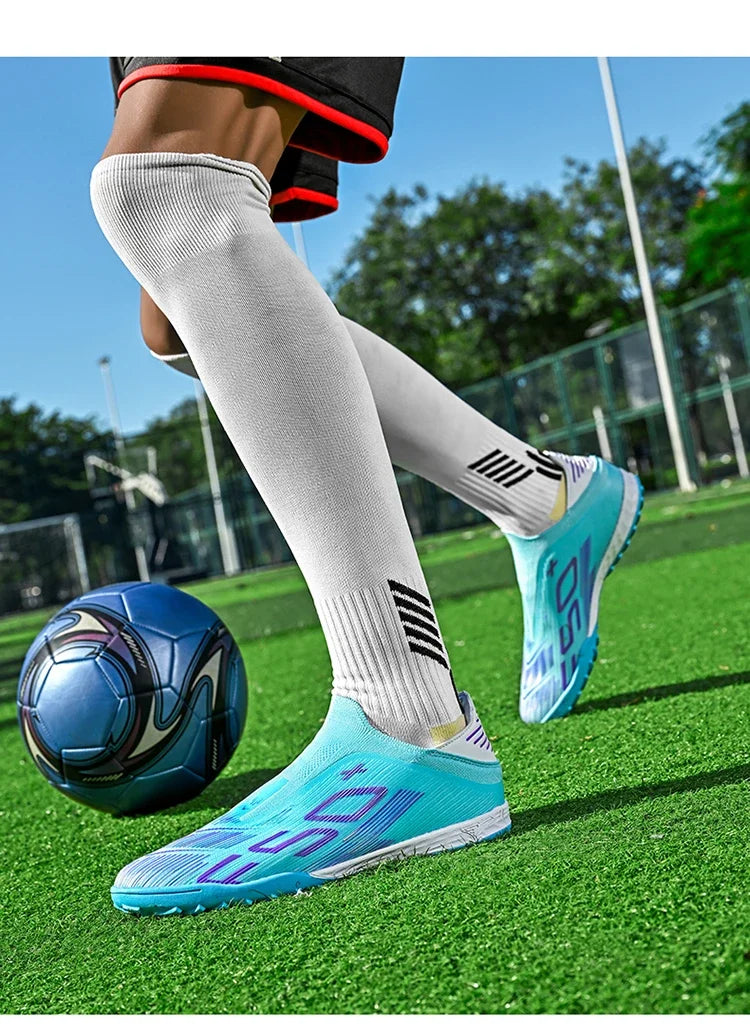 Nouvelles chaussures de football pour hommes, crampons, baskets légères de haute qualité, pour l'entraînement sur gazon, bottes de football très vendues, antidérapantes, mi-hautes, pour l'extérieur.