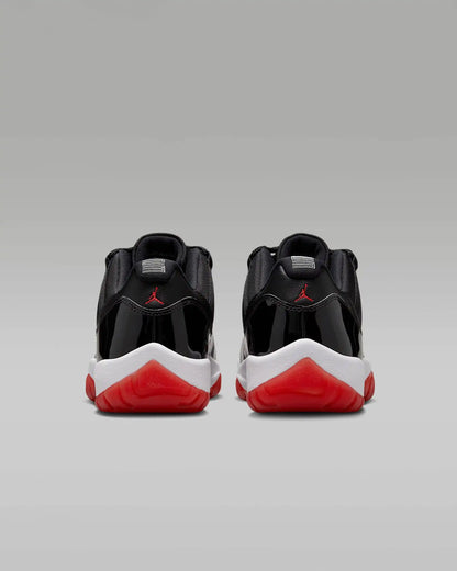 Jordan Air Jordan 11 Retro Low Bred, mukava ja monipuolinen koripallokenkä FV5121-006