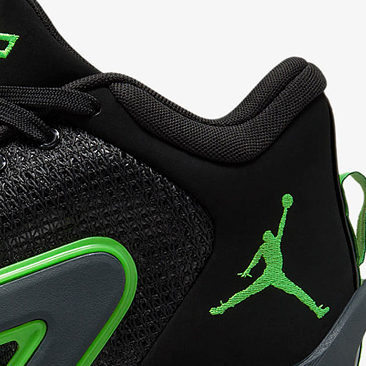 Nike, aito JORDAN miesten muodikkaat iskunvaimentavat puolikorkeat koripallokengät DZ3330-003