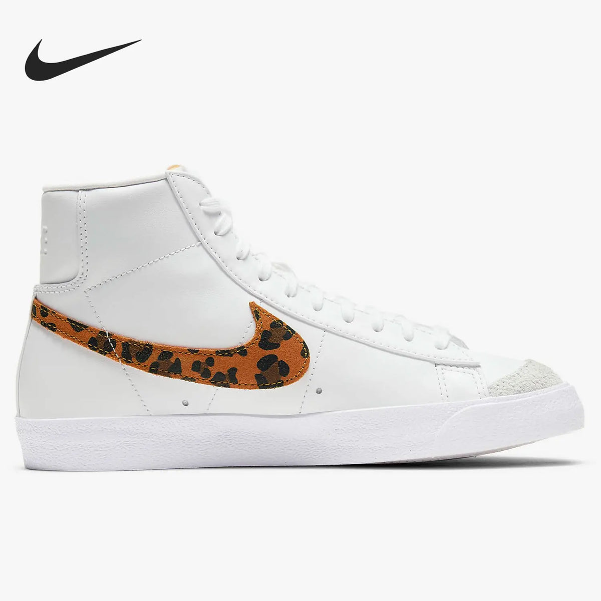 Оригинални дамски ежедневни маратонки Nike Blazer DA8736-101