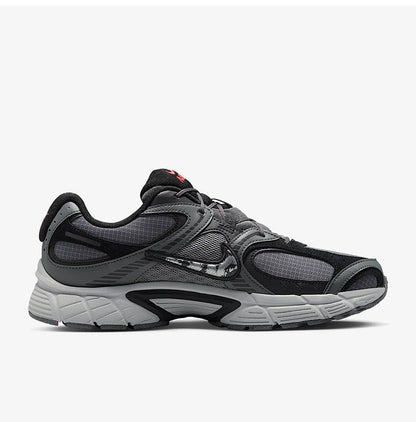 Nike Authentic V5 RNR SE miesten pehmustetut, kulutusta kestävät urheilukengät IM6769-068