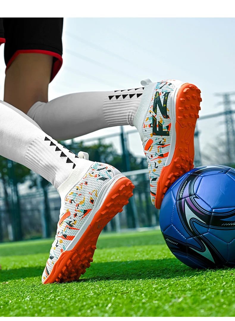LiXingMing Football Boots Men White Professional High-Tops Soccer Society Cleats Football Shoes Non-Slip Match Training Sneakers