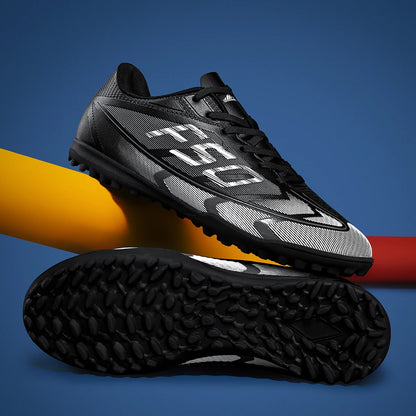Chaussures de football pour hommes, modèle TF pour terrains synthétiques, tige en PU respirant, crampons en caoutchouc antidérapants, baskets de football pour adultes, idéales pour l’entraînement sur gazon synthétique