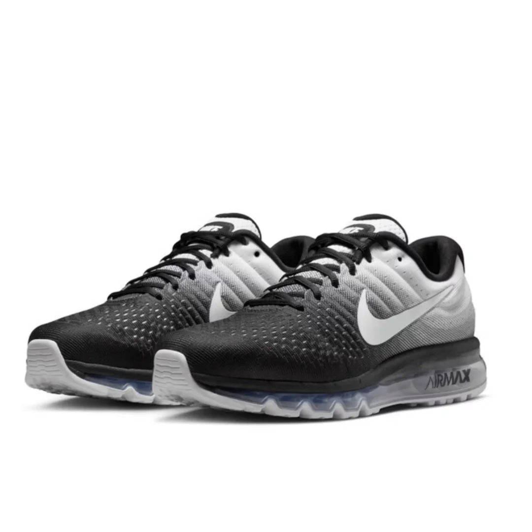 Nové lehké a odolné volnočasové boty Nike z řady Air Max s celoplošným vzduchovým polstrováním, které zajišťují pohodlí a tlumí nárazy 849559-010