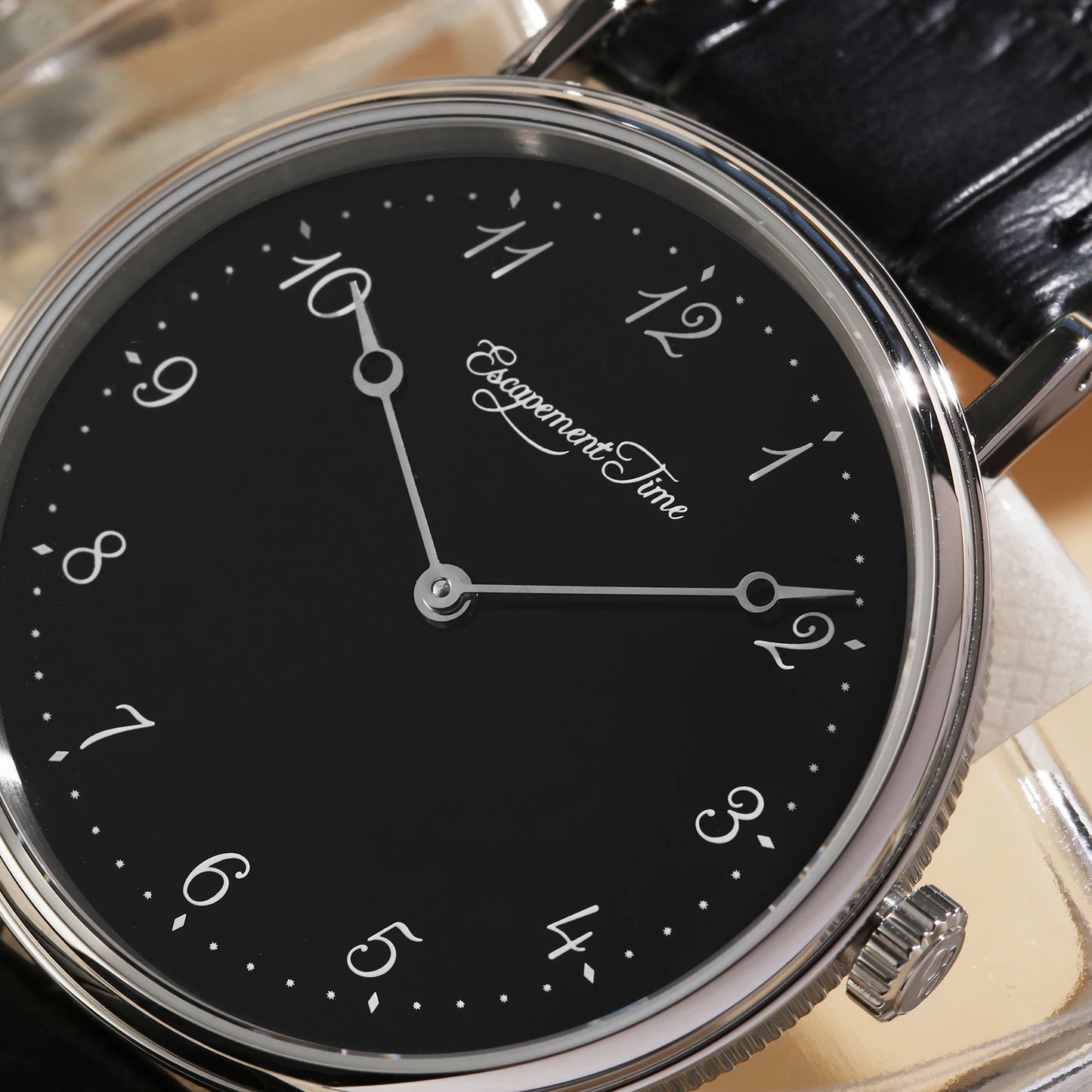 【Escapement Time】Quartz Movement Watch 38.5mm Case Enamel White Waterproof 50M Blue Heat Treatment Hand
