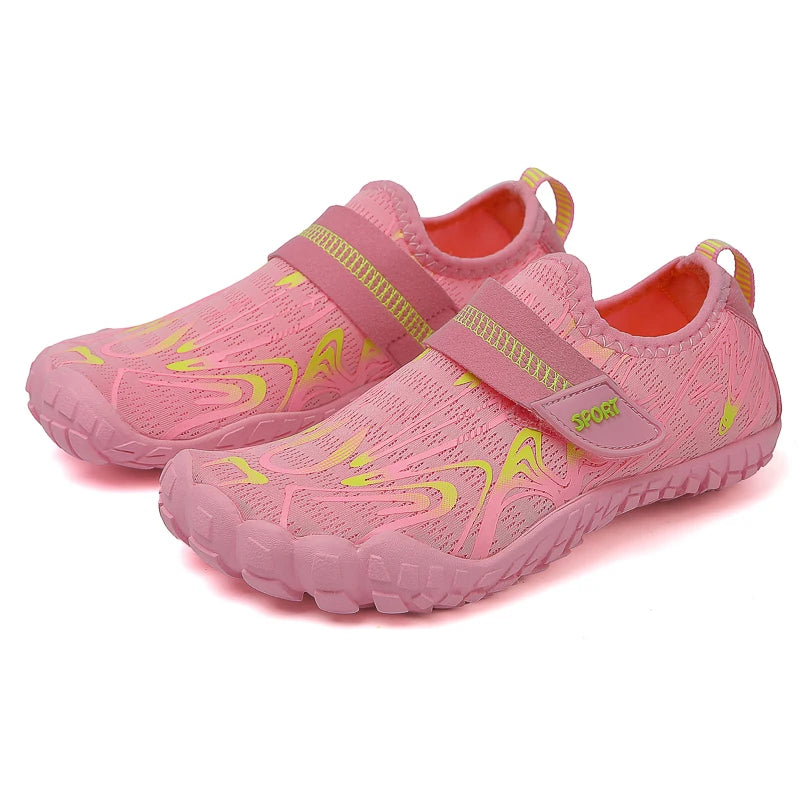 New children's boys and girls beach quick diving shoes, Qianjiang swimming shoes, indoor fitness floor shoes, bathroom shoes, sizes 29-38