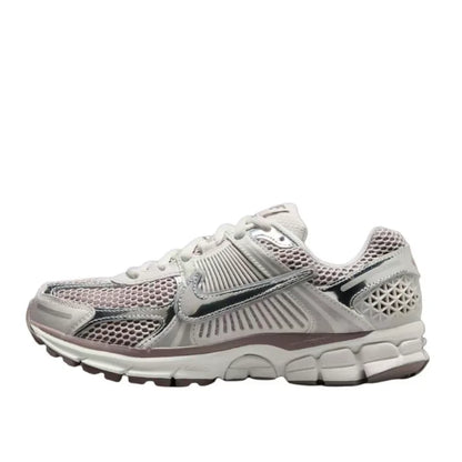 Nike Zoom Vomero 5 Kényelmes, sokoldalú, tartós, lélegző, alacsony szárú női futócipő Ezüst HV6417-001