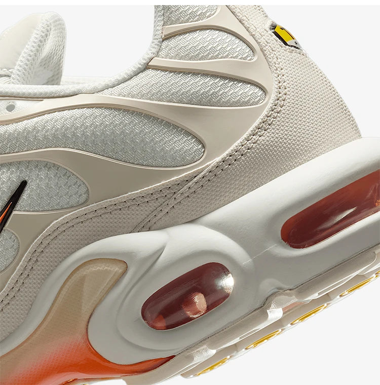 Nike Air Max Plus -miesten pehmustetut juoksukengät DM0032-019