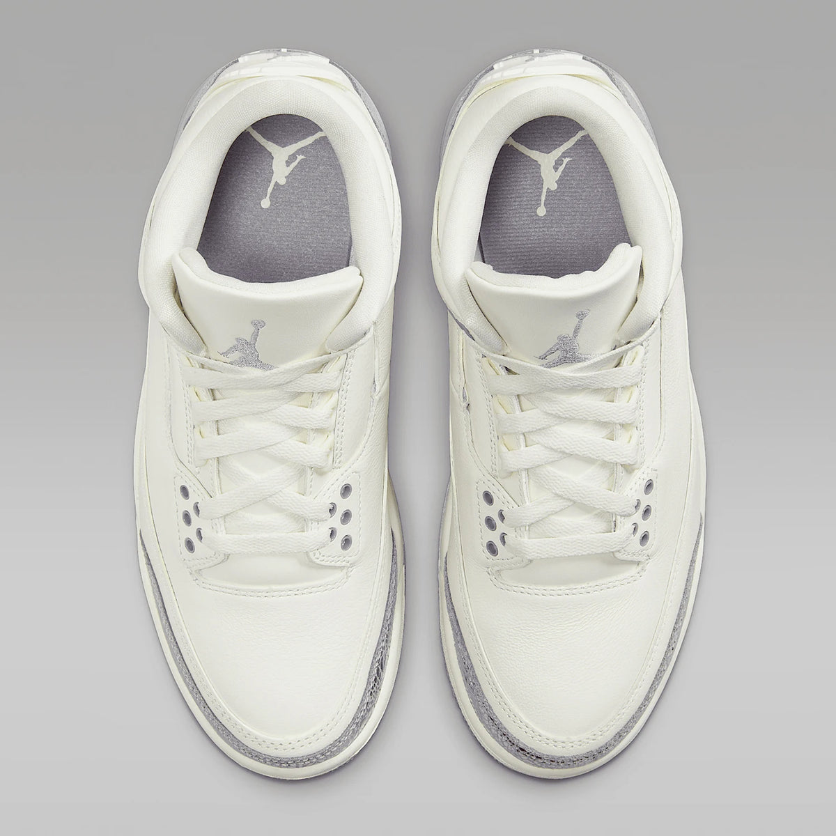 Nike Authentic JORDAN Naisten urheilu- ja harjoittelukengät, keskikorkeat koripallokengät CK9246-100