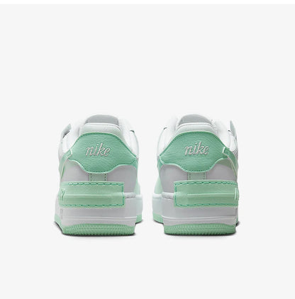 Nike ægte AIR FORCE 1 klassiske sneakers til kvinder med tyk sål og lavt skaft FZ3773-100