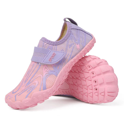 New children's boys and girls beach quick diving shoes, Qianjiang swimming shoes, indoor fitness floor shoes, bathroom shoes, sizes 29-38