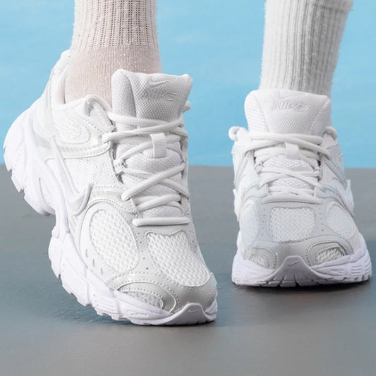 Nike Naisten V5 RNR Y2K Retro -juoksukengät, hengittävät vapaa-ajan isän lenkkarit HQ7901-102