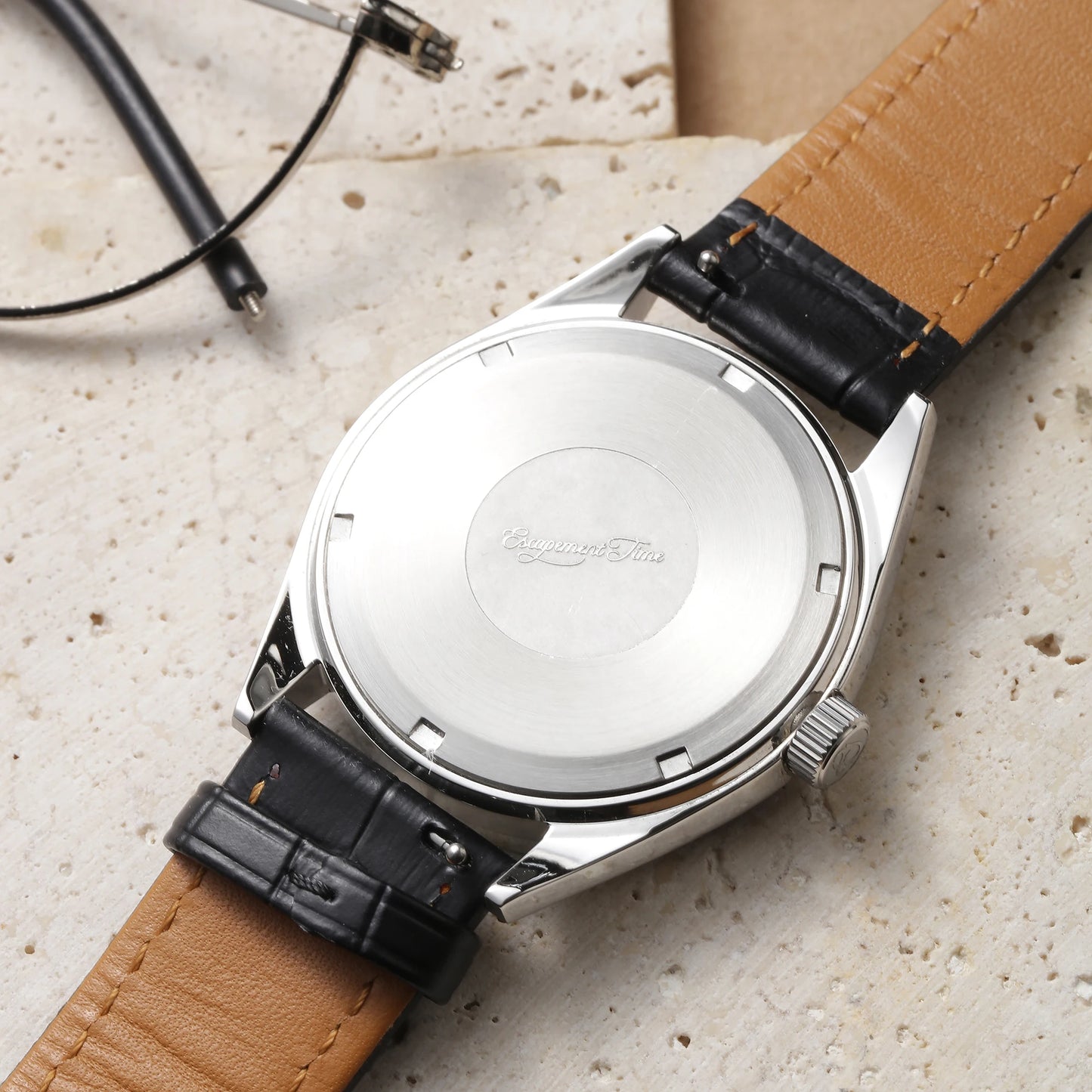 Escapement Time Quartz Watch 40mm Case VH31 Heat Treatment Hand