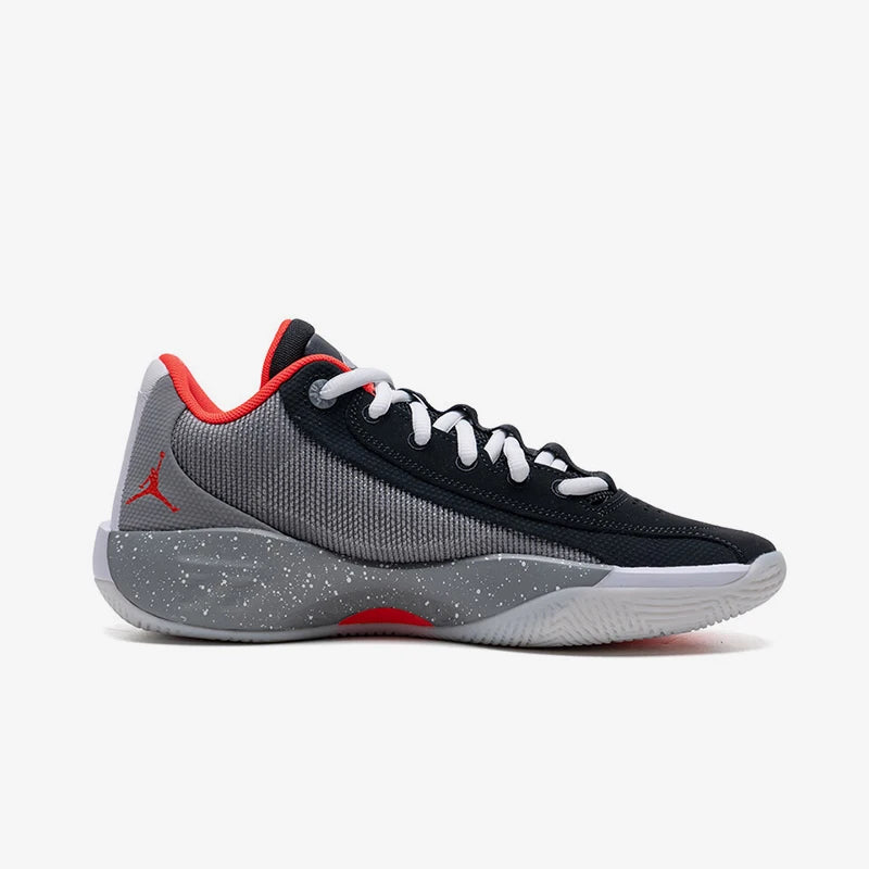 Nike, aito JORDAN miesten urheilukenkä, kulutusta kestävä, matalavartinen, iskunvaimentava koripallokenkä HF0819-005