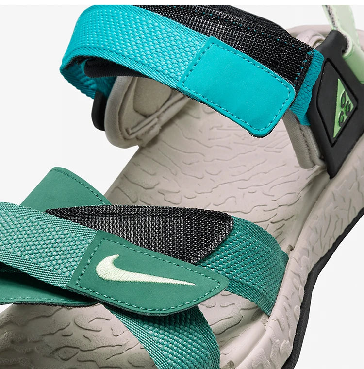 Originálne unisexové priedušné sandále Nike ACG Air Deschutz+ FN5201-300