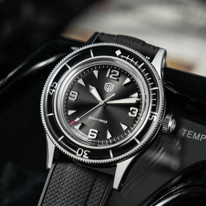 Watchdives WD50Q 38mm Watch Stainless Steel VH31 Sweep Seconds Quartz Movement Men Watches Bubble Sapphire Luminous Waterproof