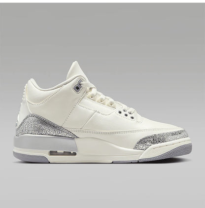 Nike Authentic JORDAN Naisten urheilu- ja harjoittelukengät, keskikorkeat koripallokengät CK9246-100